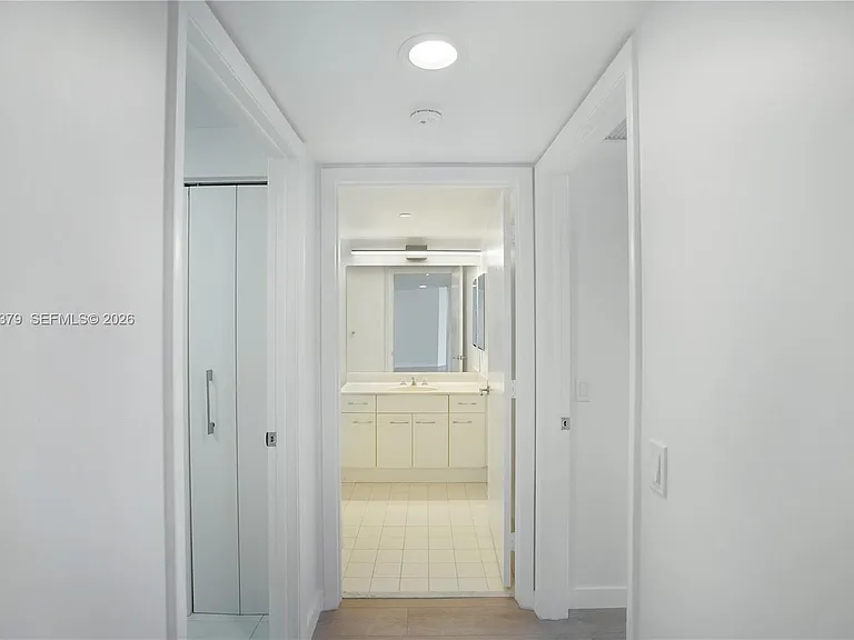 21205 Yacht Club Dr #2604 — Photo 22
