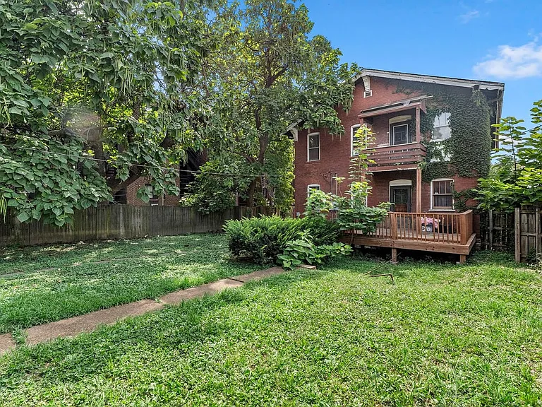 3948 S Grand Blvd — Photo 6