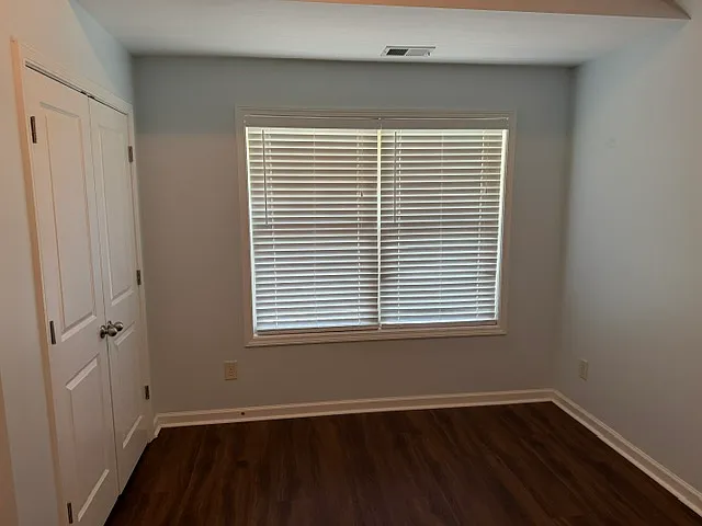 438 Privet Cir — Photo 10