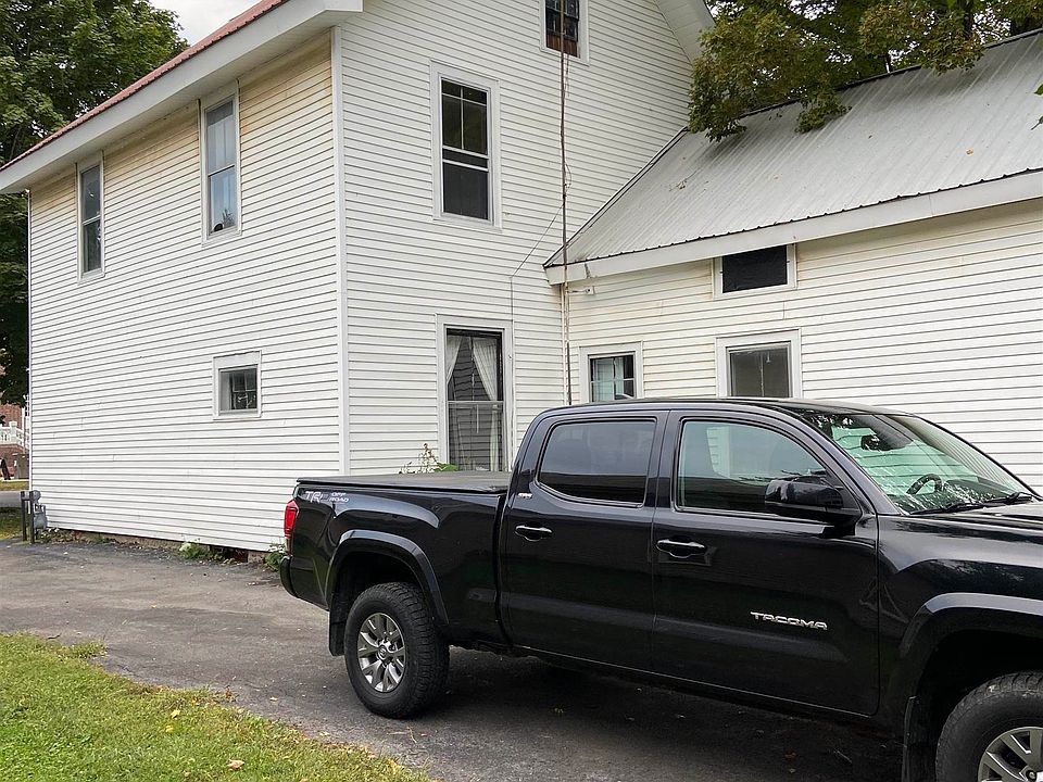 31 Main St, Waddington, NY 13694 MLS 49010 Zillow