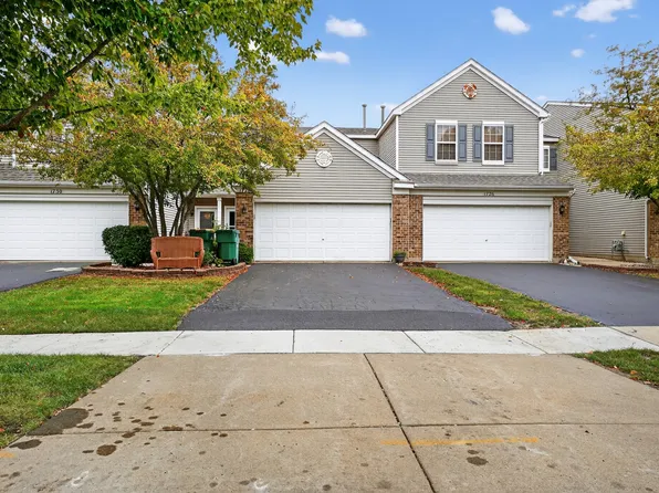 1728 Parkside Dr Unit 2, Shorewood, IL 60404