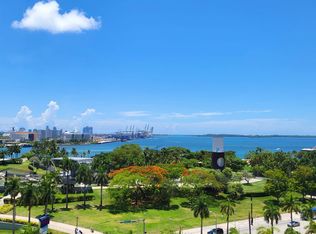 253 NE 2nd St, Miami, FL 33132