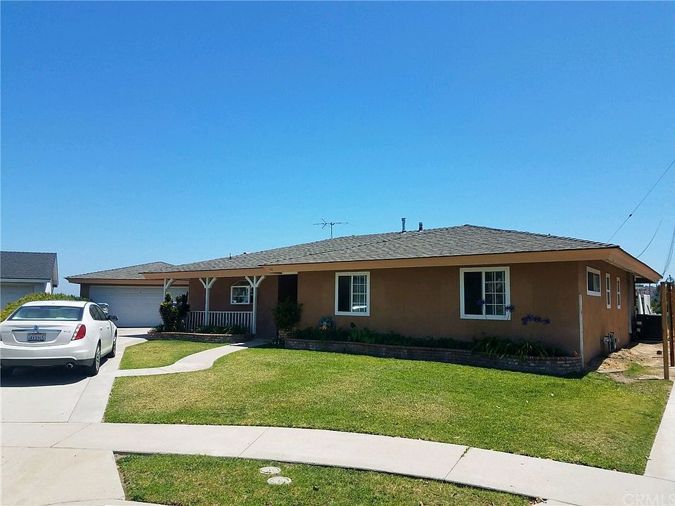 1st image of 16368 Summershade Dr