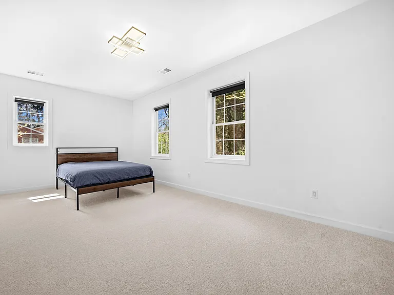 3803 Estel Rd — Photo 25