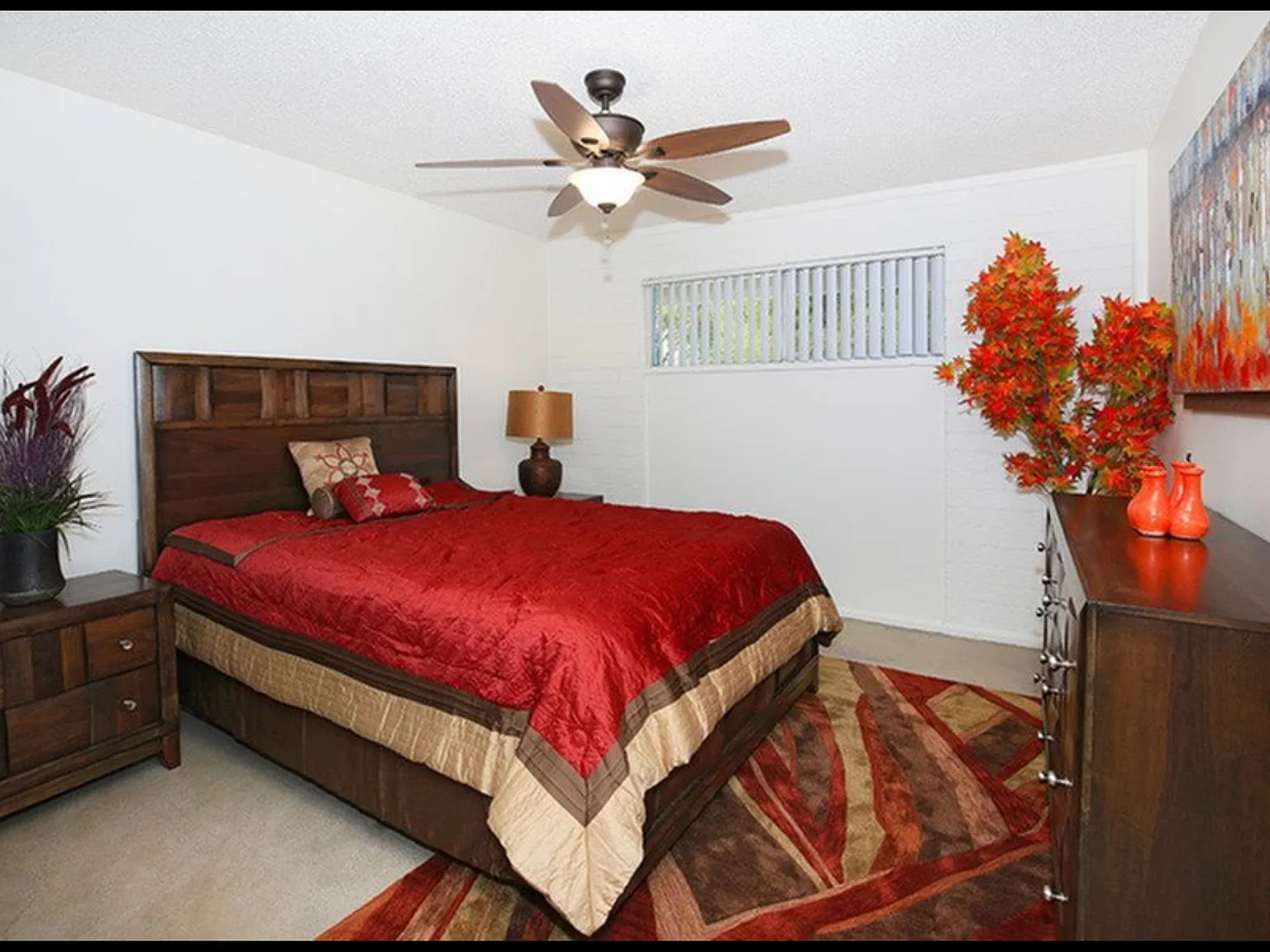 Parkside Apartments — Photo 4