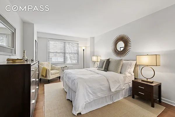 Sold by Compass | media 16