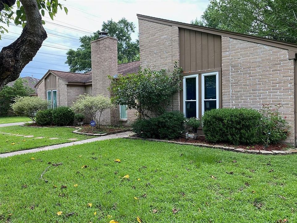1st image of 20602 Landshire Dr
