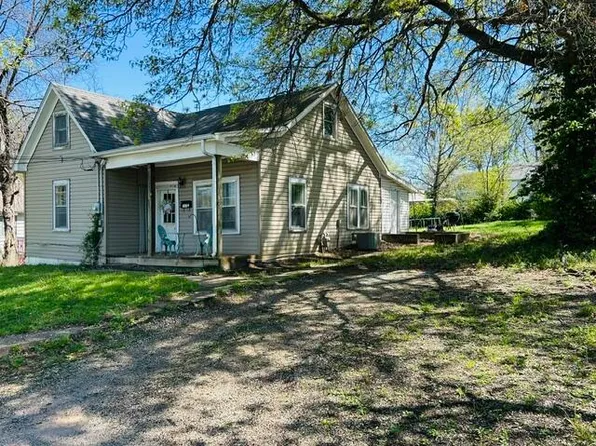 402 Saint Francis St, Fulton, MO 65251