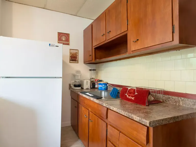 28 Orleans St #2 — Photo 6