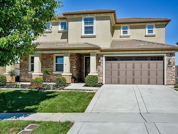 2nd image of 1005 Gemwood Way