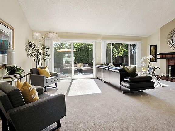 5th image of 573 Seahorse Ln
