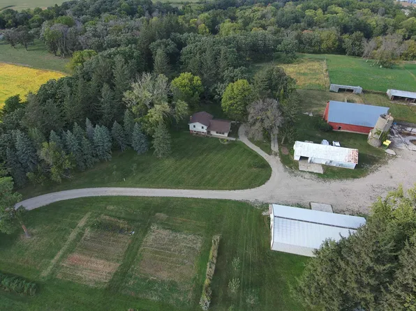 1247 430th St, Saint Ansgar, IA 50472