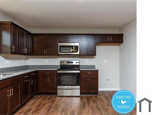 4th image of 1423 Tamarino Dr