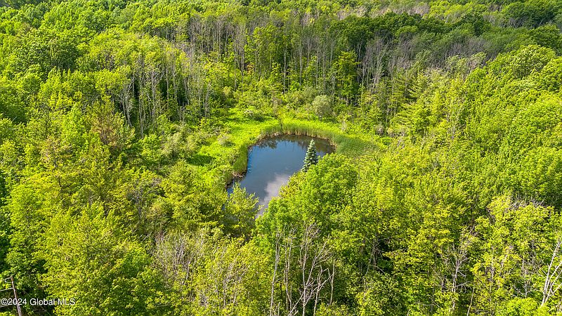 2nd image of 139 Deer Path Road