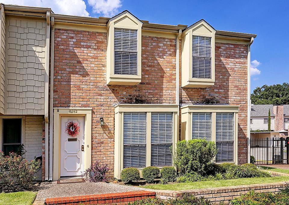 1st image of 10242 Briar Forest Dr #23