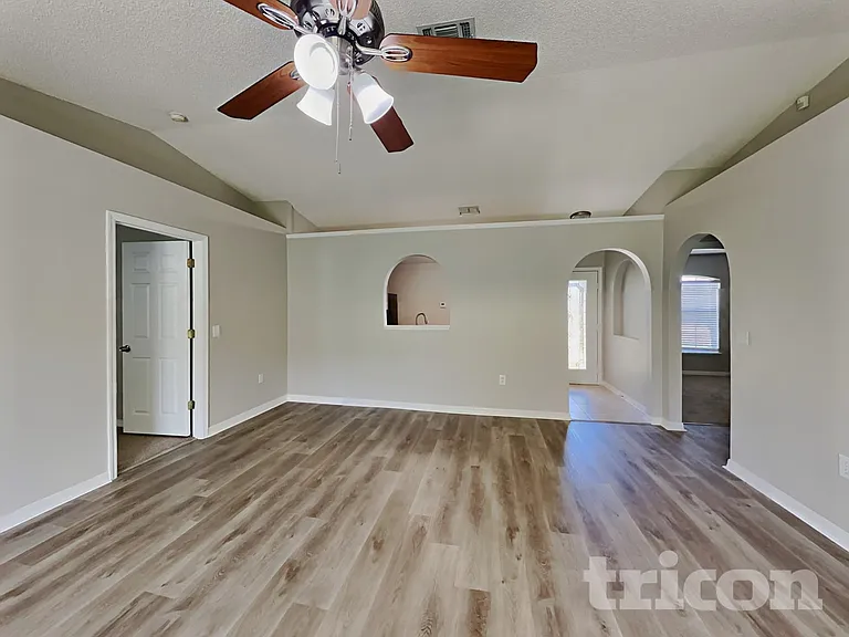 10414 Song Sparrow Ln — Photo 5