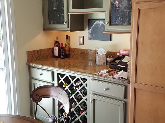 5th image of 3822 Cornell Dr