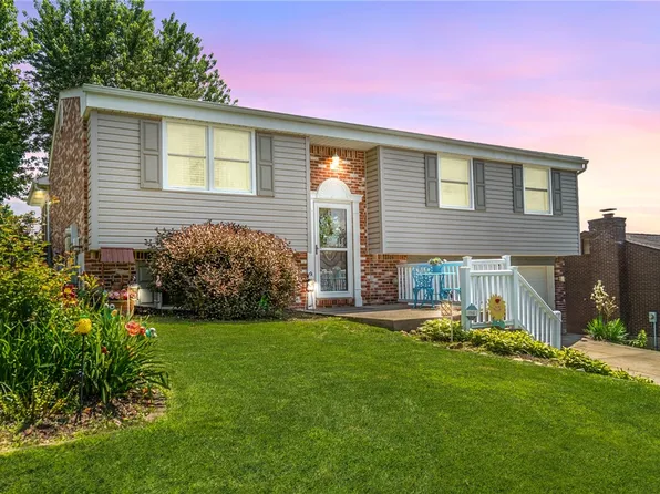 5028 Windriver Dr, Mc Kees Rocks, PA 15136