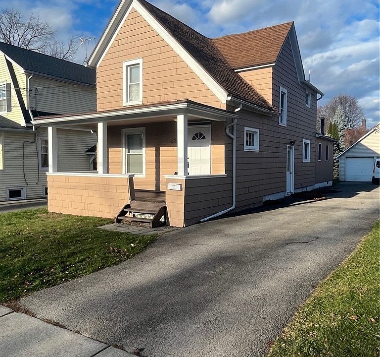 1st image of 223 E Filbert St