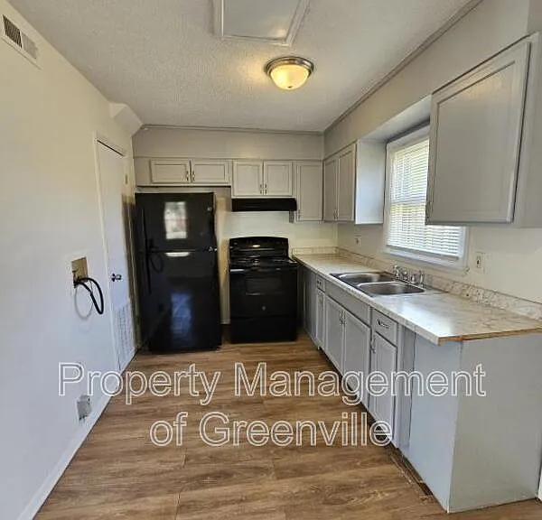 6526 White Horse Rd #17F — Photo 5