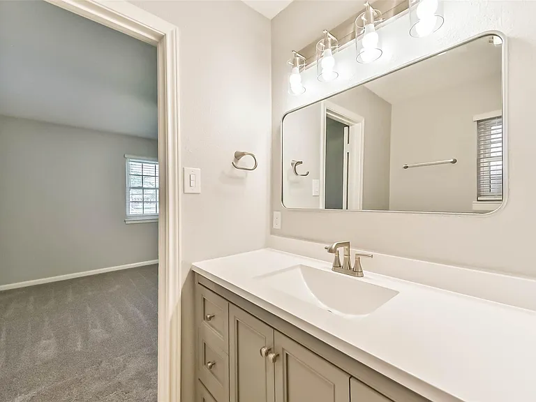 10999 Fairland Dr — Photo 25