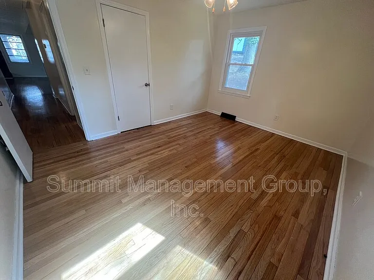 8293 Lakeview Dr SW — Photo 17
