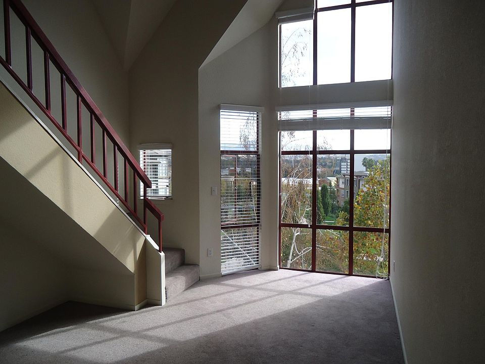 2nd image of 1330 Alma Ave #302