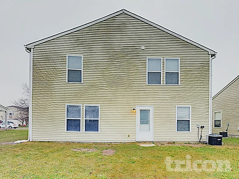 7913 States Bend Ln — Photo 15
