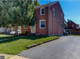 1014 Spruce St, Collingdale, PA 19023