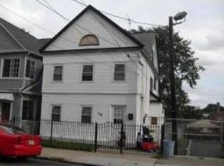 14 Palm St, Newark, NJ 07106