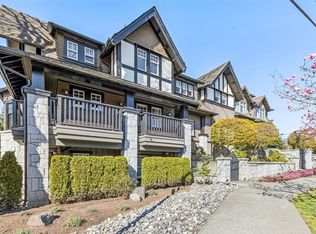 116 W 23rd St #207, North Vancouver, BC