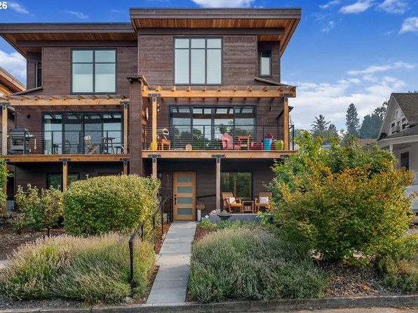 1307 Columbia, Hood River, OR 97031