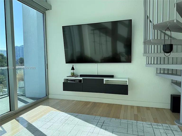 150 E Robinson St #205 — Photo 9