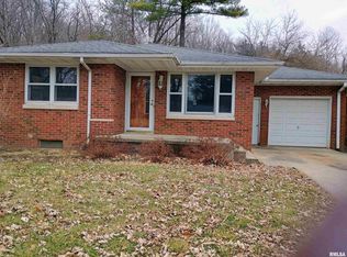 204 Jay St, East Peoria, IL 61611