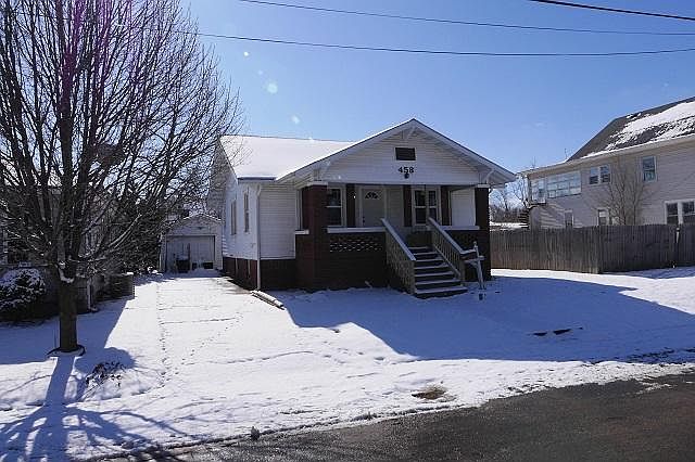 2nd image of 458 E Burkhart St