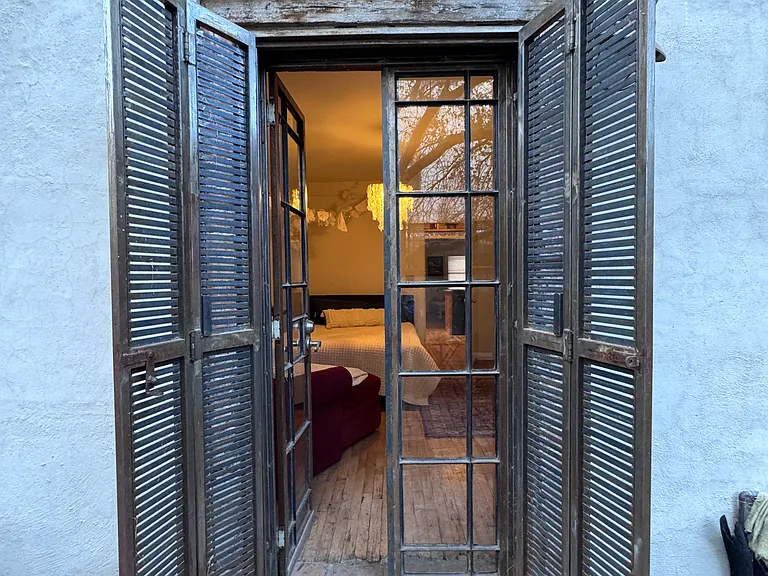 21 E Corral St — Photo 7