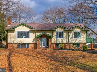 10 E Tomlin Station Rd, Mickleton, NJ 08056