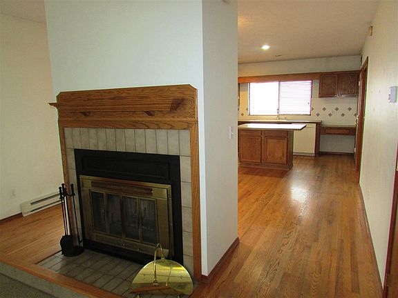 4th image of 14607 E Olympic Ave