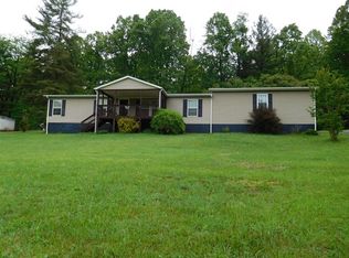 1154 Sanders Mines Rd, Max Meadows, VA 24360