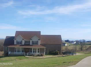 315 Sierra Ln, Blaine, TN 37709
