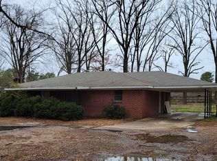 1107 N Kings Hwy, Nash, TX 75569