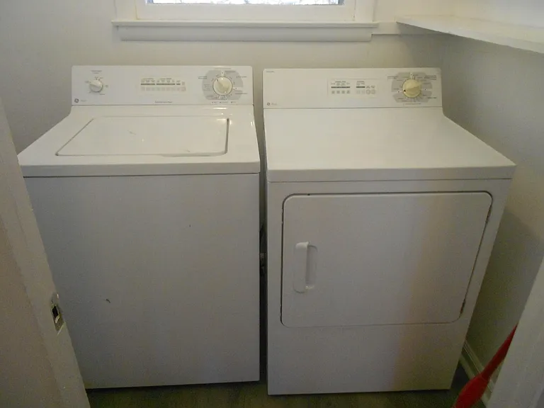 910 Mitchell Rd — Photo 11