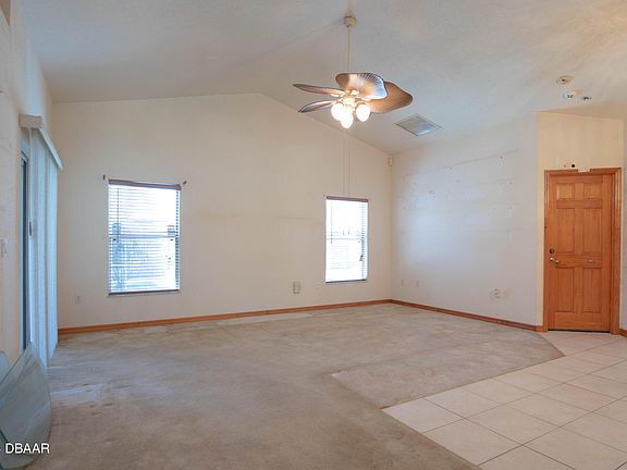 4th image of 1452 N Orion Cir