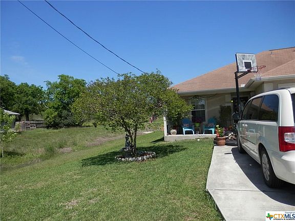 3rd image of 301/303 S Water Ln