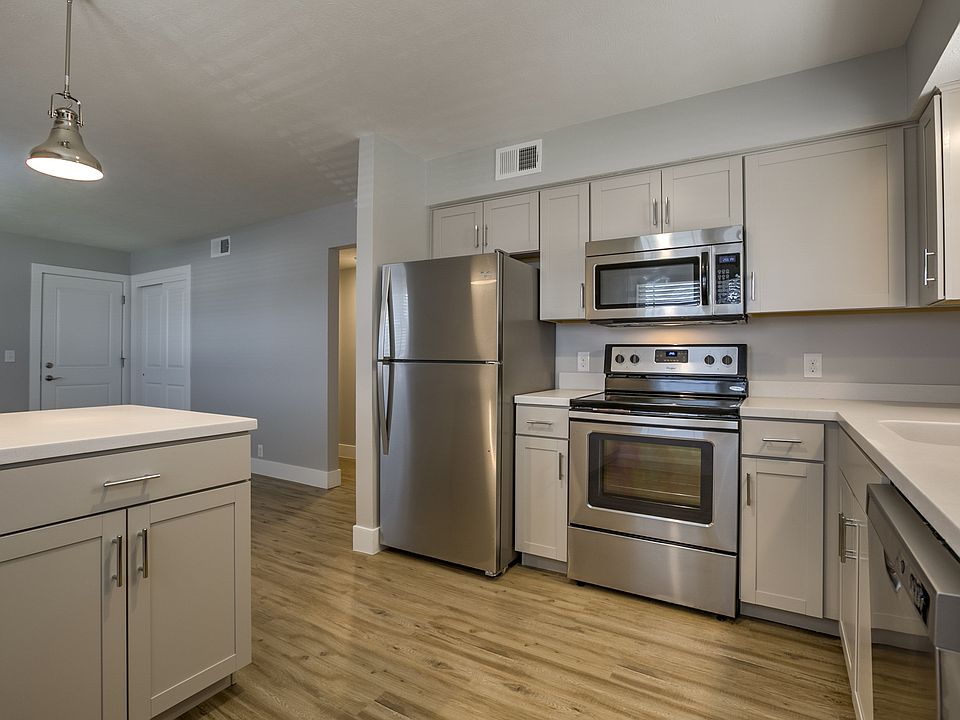 1st image of 119 N 41st St #10796221
