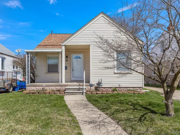 23036 Audette St, Dearborn, MI 48124