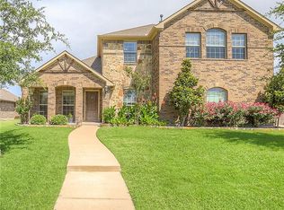 109 Fox Hollow Blvd, Forney, TX 75126