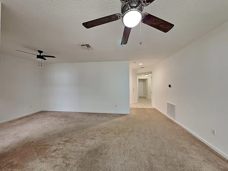 5049 Maxon Ter — Photo 16