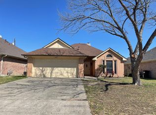 931 N Meadow Cir, Keller, TX 76248