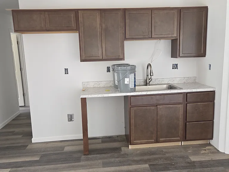 708 Flora Ave — Photo 2